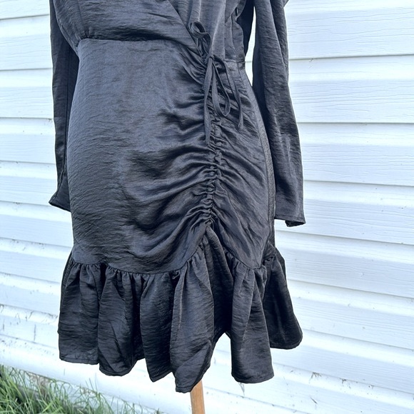 BNWT STEVE MADDEN Nyla Long Sleeve Dress - Picture 8 of 16